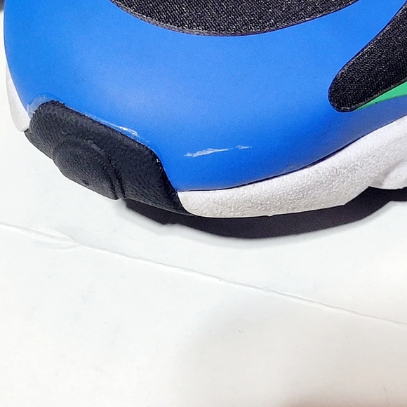 Nike Air Max 270 React Running Shoe (6Y) - Picture 8 of 12